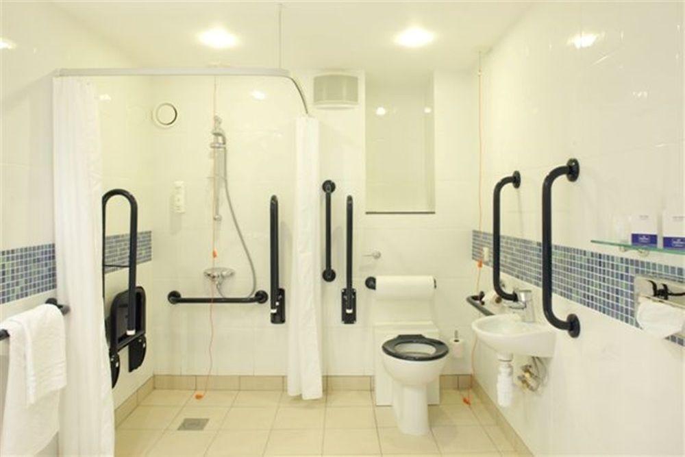 Holiday Inn Express Dundee By Ihg Esterno foto