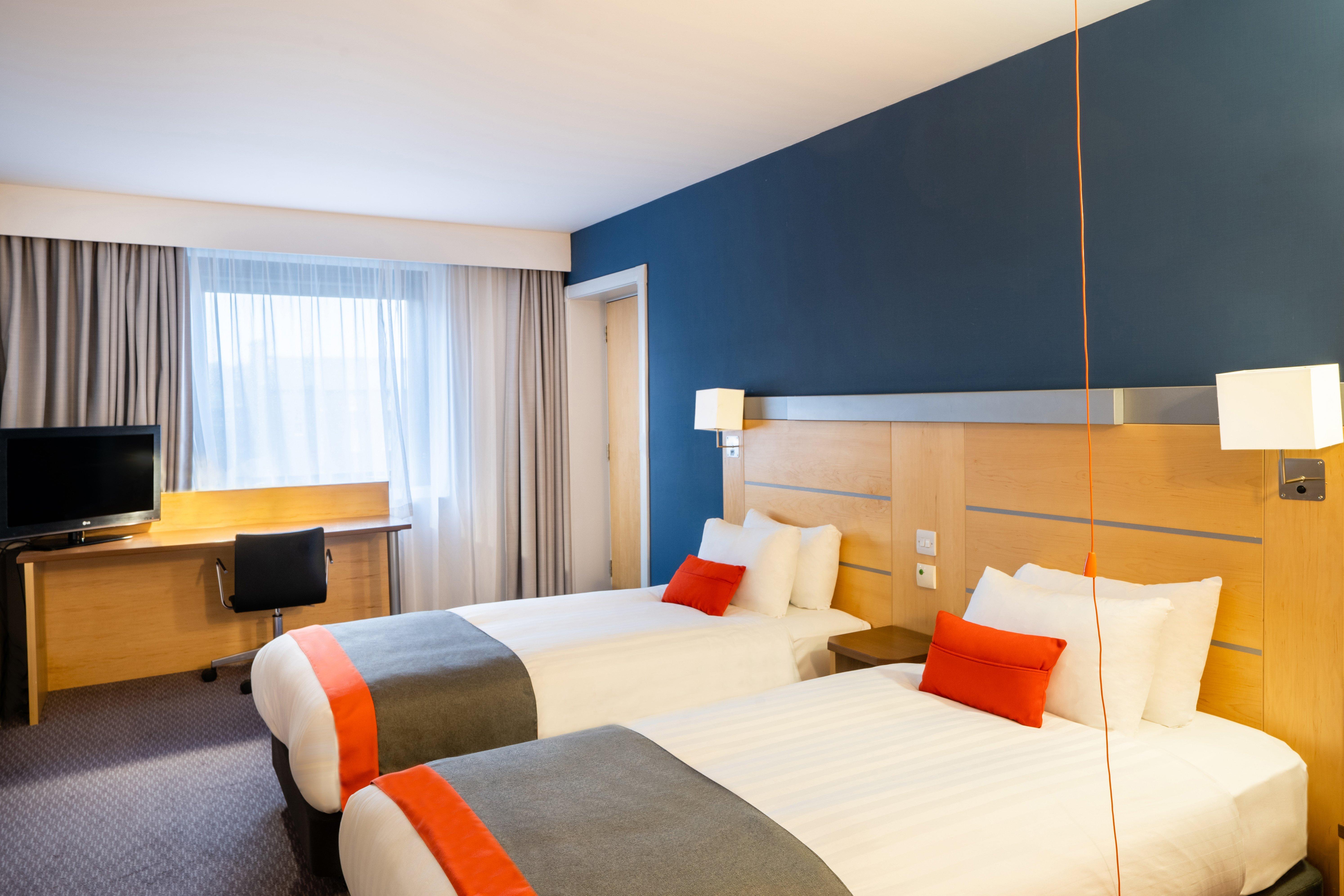 Holiday Inn Express Dundee By Ihg Esterno foto