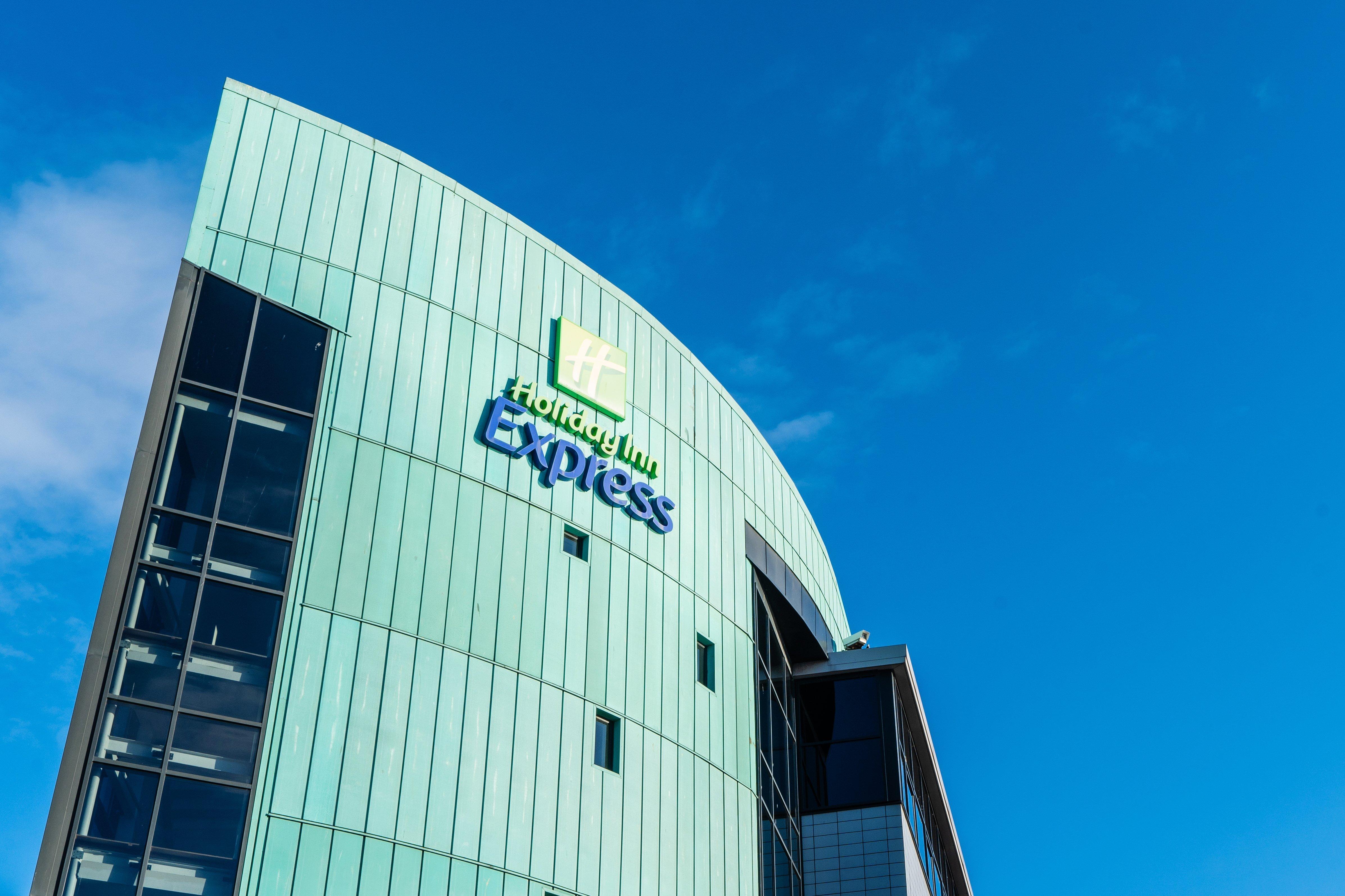 Holiday Inn Express Dundee By Ihg Esterno foto