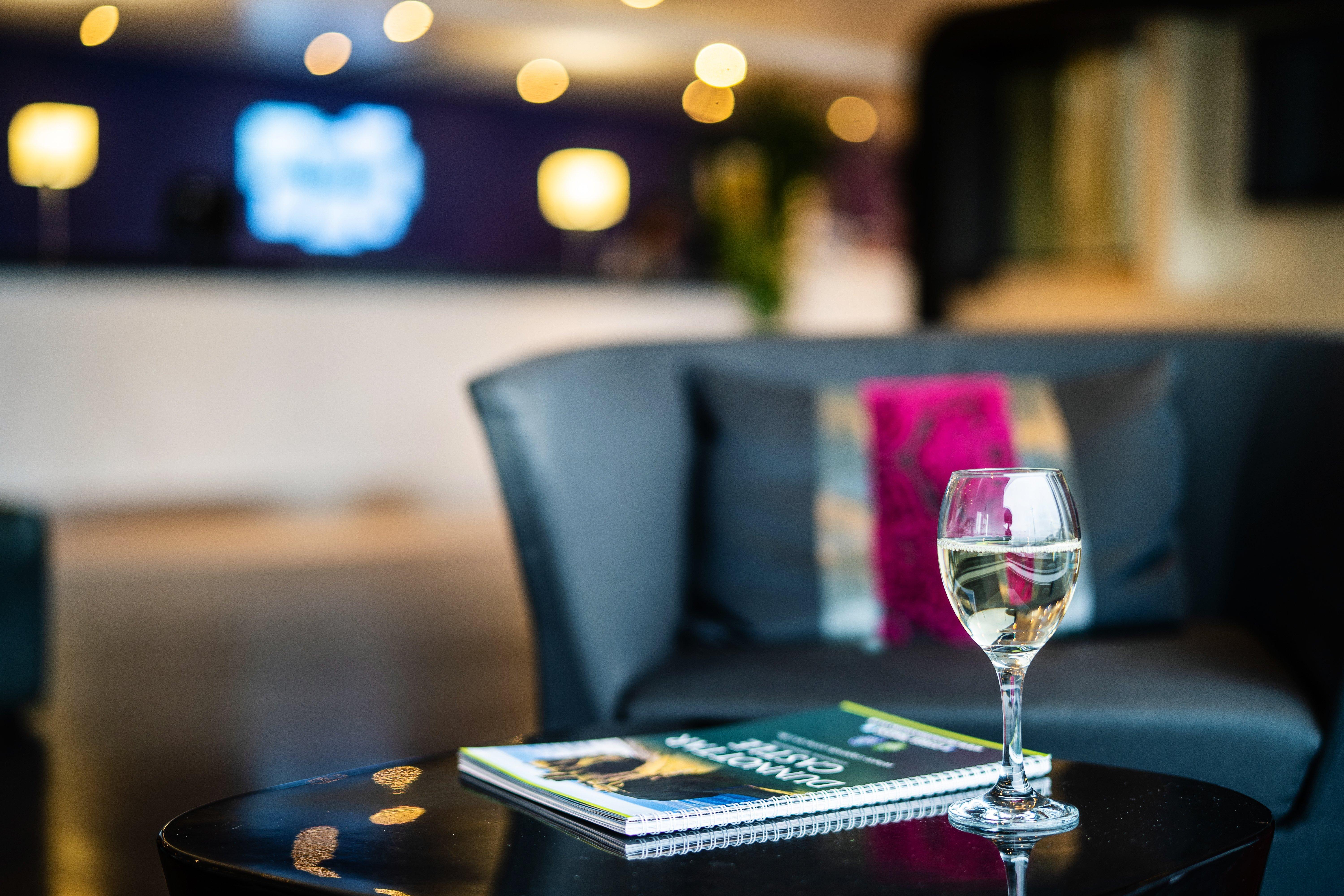 Holiday Inn Express Dundee By Ihg Esterno foto