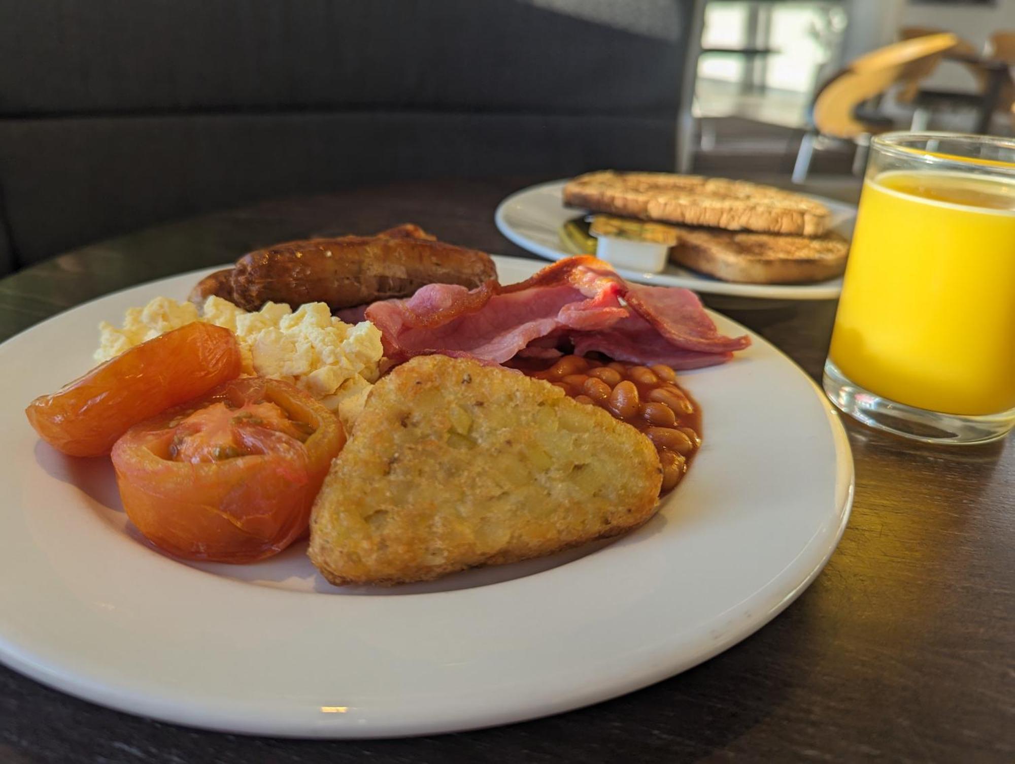 Holiday Inn Express Dundee By Ihg Esterno foto